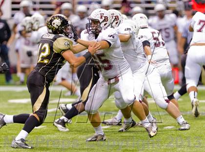 Thumbnail 2 in Flour Bluff vs. Calhoun (UIL 4A D2 Region 4 Area Playoff) photogallery.