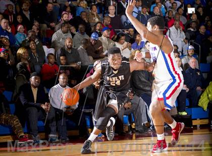 Thumbnail 3 in Paul VI @ DeMatha photogallery.
