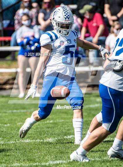 Thumbnail 1 in Attleboro vs. North Attleborough photogallery.