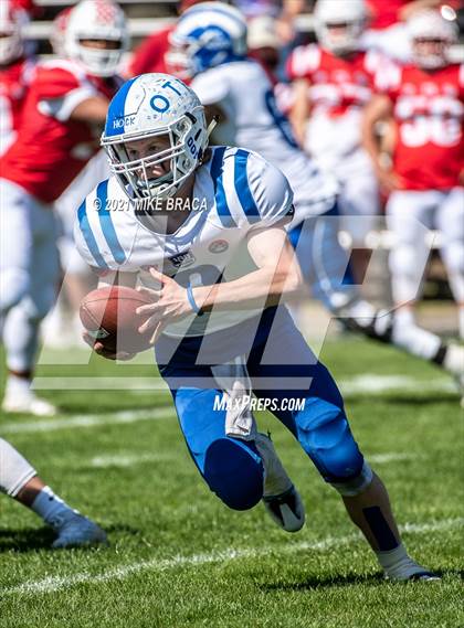 Thumbnail 1 in Attleboro vs. North Attleborough photogallery.
