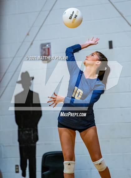 Thumbnail 1 in Arendell Parrott Academy @ Fayetteville Academy photogallery.