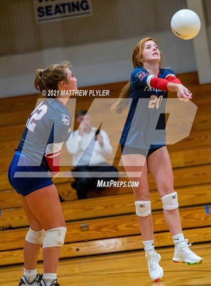 Thumbnail 3 in Arendell Parrott Academy @ Fayetteville Academy photogallery.