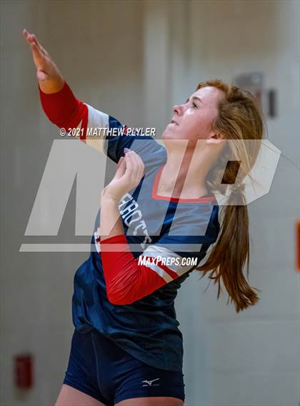 Thumbnail 2 in Arendell Parrott Academy @ Fayetteville Academy photogallery.