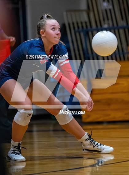 Thumbnail 2 in Arendell Parrott Academy @ Fayetteville Academy photogallery.