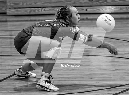 Thumbnail 2 in Arendell Parrott Academy @ Fayetteville Academy photogallery.