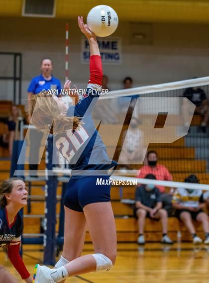 Thumbnail 3 in Arendell Parrott Academy @ Fayetteville Academy photogallery.
