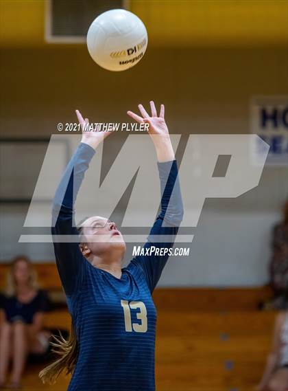 Thumbnail 2 in Arendell Parrott Academy @ Fayetteville Academy photogallery.
