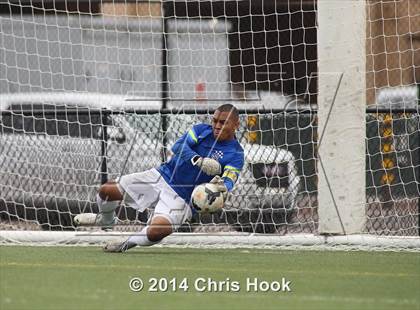 Thumbnail 3 in Tucson High Magnet School @ Salpointe Catholic (Brandon Bean Kickoff Classic - Semifinal) photogallery.