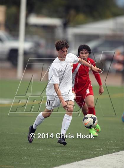 Thumbnail 1 in Tucson High Magnet School @ Salpointe Catholic (Brandon Bean Kickoff Classic - Semifinal) photogallery.