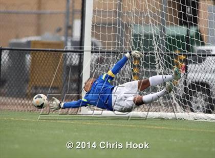 Thumbnail 1 in Tucson High Magnet School @ Salpointe Catholic (Brandon Bean Kickoff Classic - Semifinal) photogallery.