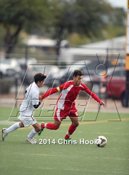 Thumbnail 2 in Tucson High Magnet School @ Salpointe Catholic (Brandon Bean Kickoff Classic - Semifinal) photogallery.