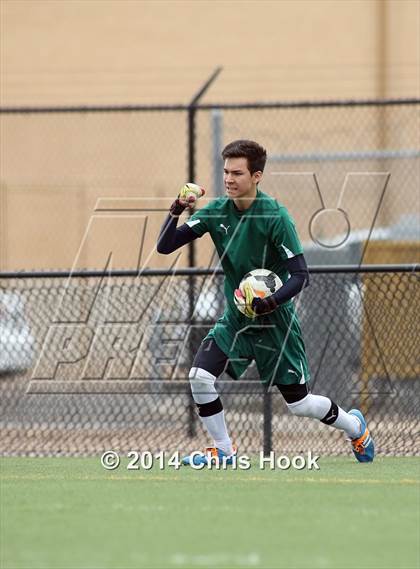Thumbnail 1 in Tucson High Magnet School @ Salpointe Catholic (Brandon Bean Kickoff Classic - Semifinal) photogallery.