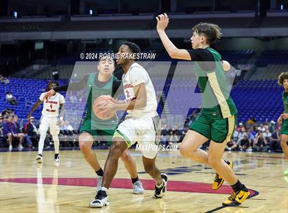 Thumbnail 2 in Cole @ Hitchcock (UIL 3A Basketball Semifinal) photogallery.