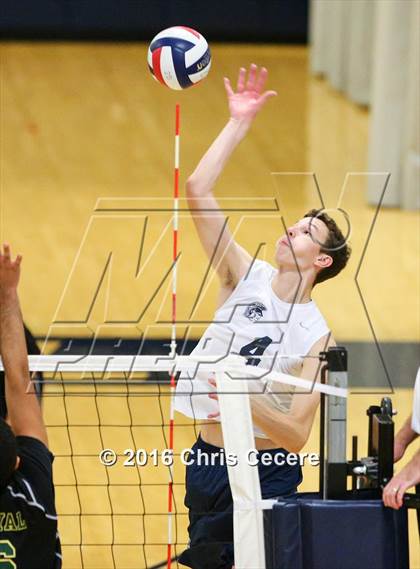 Thumbnail 3 in Gates Chili vs. Rush-Henrietta photogallery.