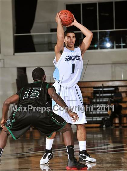 Thumbnail 2 in Upland vs. Corona del Mar (APU Shootout) photogallery.