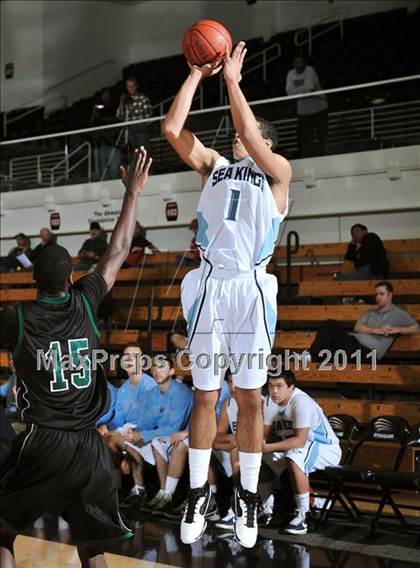Thumbnail 1 in Upland vs. Corona del Mar (APU Shootout) photogallery.