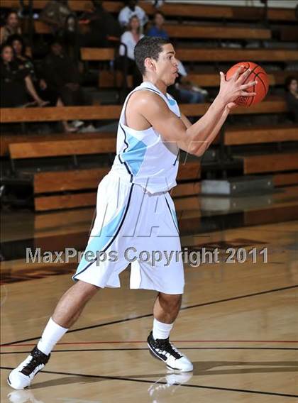 Thumbnail 1 in Upland vs. Corona del Mar (APU Shootout) photogallery.