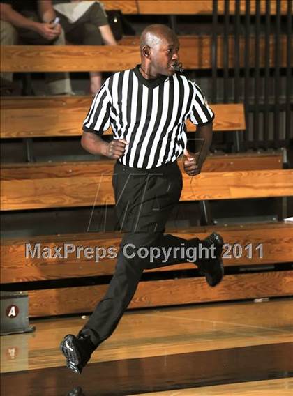 Thumbnail 1 in Upland vs. Corona del Mar (APU Shootout) photogallery.