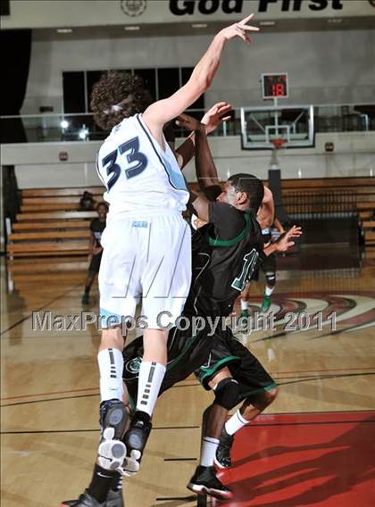 Thumbnail 2 in Upland vs. Corona del Mar (APU Shootout) photogallery.
