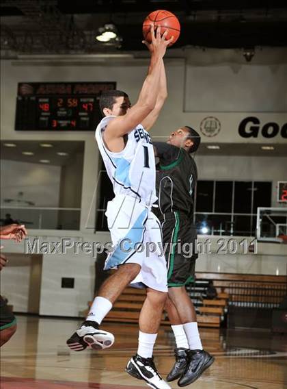 Thumbnail 3 in Upland vs. Corona del Mar (APU Shootout) photogallery.