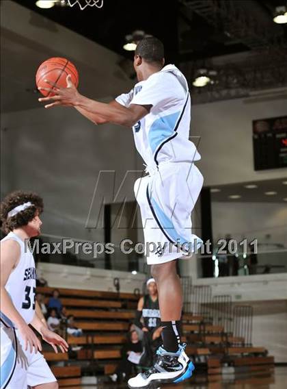 Thumbnail 1 in Upland vs. Corona del Mar (APU Shootout) photogallery.