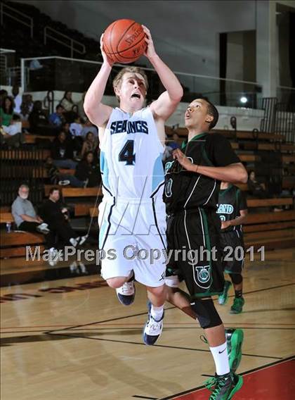 Thumbnail 1 in Upland vs. Corona del Mar (APU Shootout) photogallery.