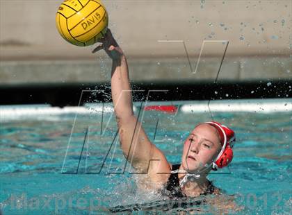 Thumbnail 1 in St. Francis vs Marin Catholic (Davis Fall Classic) photogallery.
