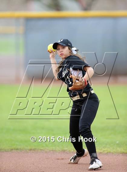Thumbnail 1 in Buena vs. Vista Grande (Tucson Badger Invitational) photogallery.