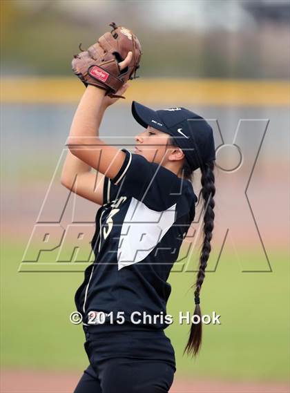 Thumbnail 1 in Buena vs. Vista Grande (Tucson Badger Invitational) photogallery.
