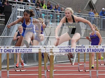 Thumbnail 2 in SPSL 4A Championships Day 1 photogallery.