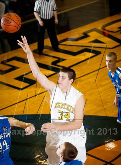 Thumbnail 1 in Covington Catholic @ Newport Central Catholic photogallery.