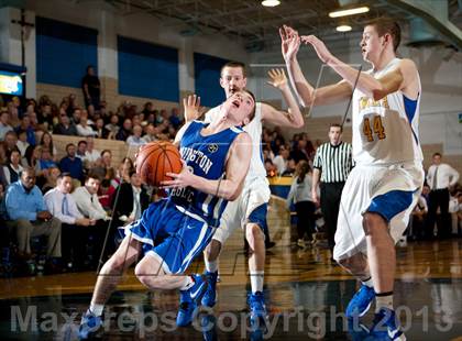 Thumbnail 2 in Covington Catholic @ Newport Central Catholic photogallery.