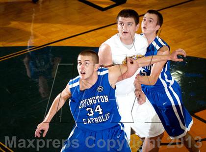 Thumbnail 2 in Covington Catholic @ Newport Central Catholic photogallery.