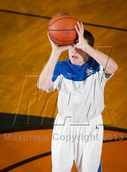 Thumbnail 1 in Covington Catholic @ Newport Central Catholic photogallery.