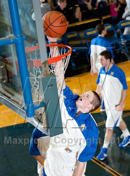 Thumbnail 1 in Covington Catholic @ Newport Central Catholic photogallery.