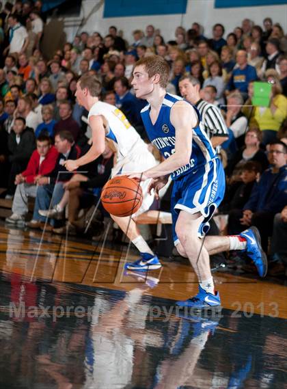 Thumbnail 3 in Covington Catholic @ Newport Central Catholic photogallery.