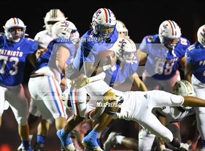 Thumbnail 1 in Holy Cross @ John Curtis Christian (LHSAA Round 1 Division 1 Playoff) photogallery.