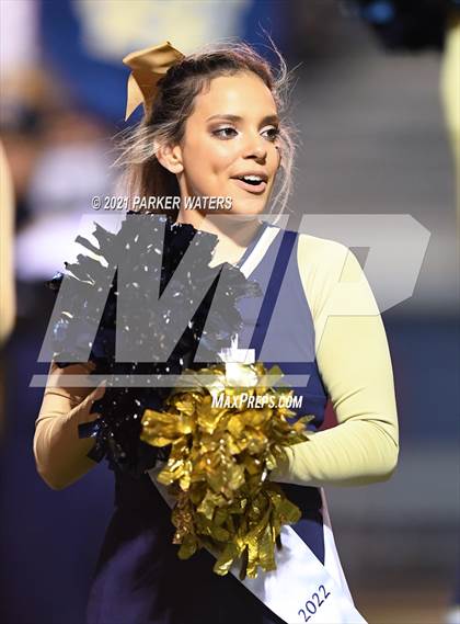 Thumbnail 2 in Holy Cross @ John Curtis Christian (LHSAA Round 1 Division 1 Playoff) photogallery.