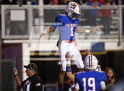 Thumbnail 1 in Holy Cross @ John Curtis Christian (LHSAA Round 1 Division 1 Playoff) photogallery.