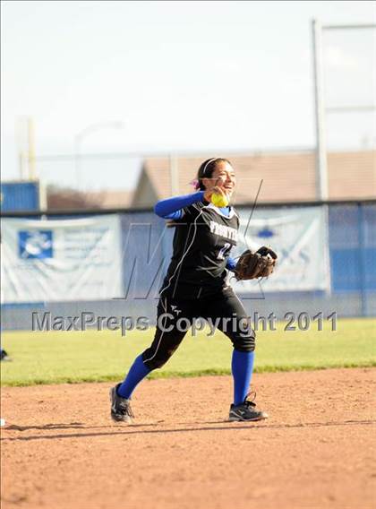 Thumbnail 2 in San Joaquin Memorial @ Frontier (CIF CS Playoffs) photogallery.