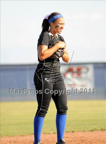 Thumbnail 2 in San Joaquin Memorial @ Frontier (CIF CS Playoffs) photogallery.