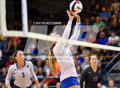 Thumbnail 2 in Paris vs Clinton  (AHSAA 3A  2nd Round Playoff) photogallery.