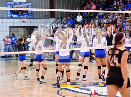 Thumbnail 3 in Paris vs Clinton  (AHSAA 3A  2nd Round Playoff) photogallery.