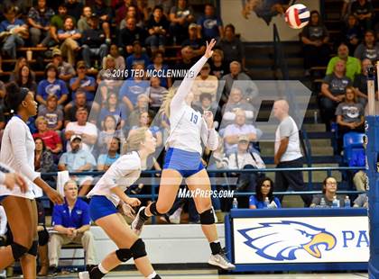 Thumbnail 1 in Paris vs Clinton  (AHSAA 3A  2nd Round Playoff) photogallery.