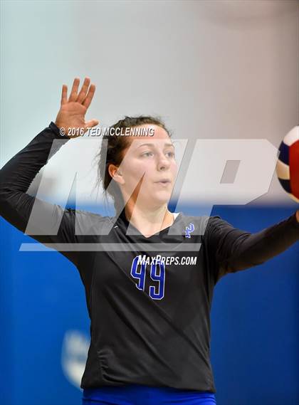 Thumbnail 1 in Paris vs Clinton  (AHSAA 3A  2nd Round Playoff) photogallery.