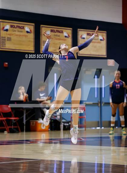 Thumbnail 2 in Fallbrook @ Great Oak photogallery.