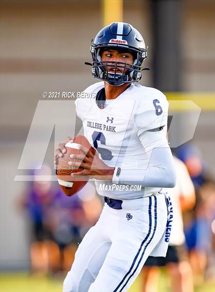 Thumbnail 2 in Grand Oaks vs College Park photogallery.