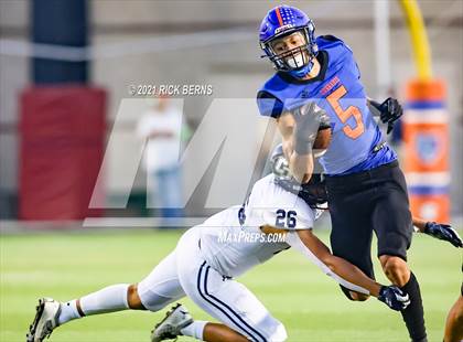 Thumbnail 3 in Grand Oaks vs College Park photogallery.