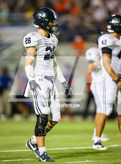 Thumbnail 1 in Grand Oaks vs College Park photogallery.