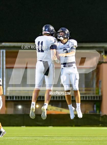 Thumbnail 1 in Grand Oaks vs College Park photogallery.
